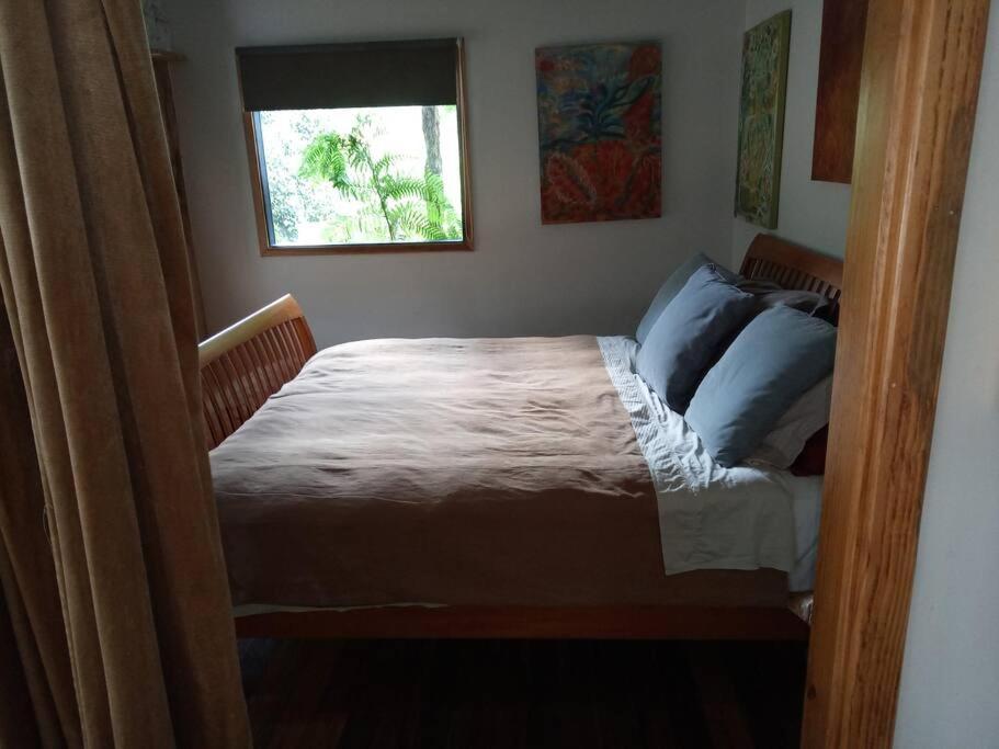 Sweetwater Cottage. A Private Mountain Escape Holiday home *